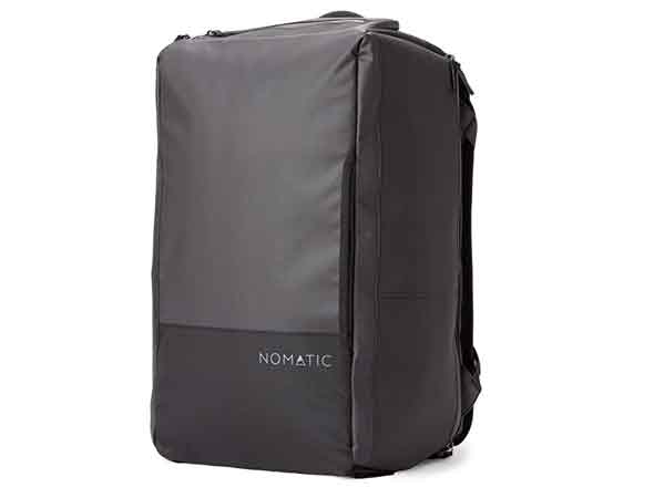 The NOMATIC 40L Travel Bag