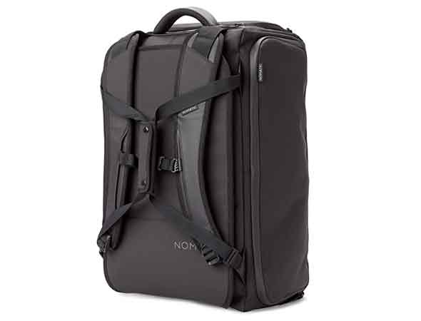 The NOMATIC 40L Travel Bag