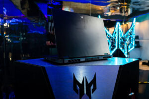 Read more about the article Acer Predator Helios 16 Review: Unleashing the Gaming Beast