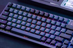 Read more about the article Ascending the Gaming Olympus: A Comprehensive Review of the Asus ROG Azoth